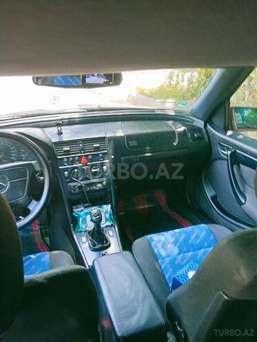 Mercedes C 180 1998, 212,000 km - 1.8 l - Salyan