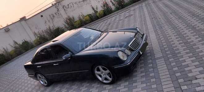 Mercedes E 320 2000, 314,000 km - 3.2 l - Bakı