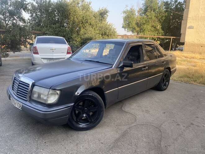 Mercedes E 230 1990, 460,000 km - 2.3 l - Bakı