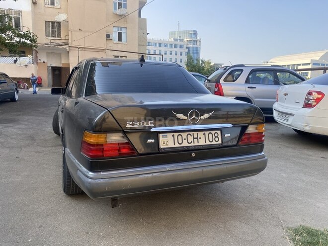 Mercedes E 230 1990, 460,000 km - 2.3 l - Bakı