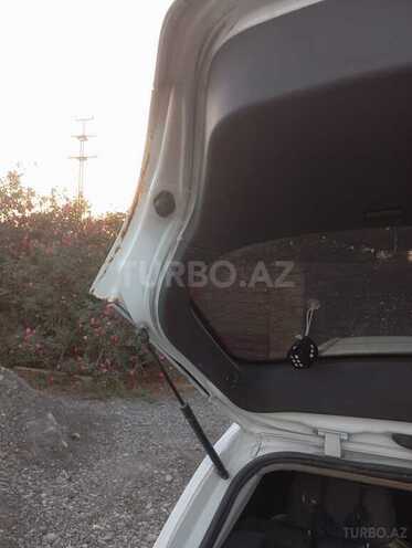 Opel Astra 2009, 285,000 km - 1.4 l - Salyan
