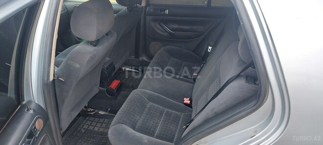 Volkswagen Golf 2002, 430,000 km - 2.0 l - Bakı