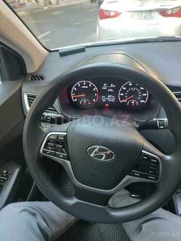 Hyundai Accent 2021, 120,000 km - 1.6 l - Bakı