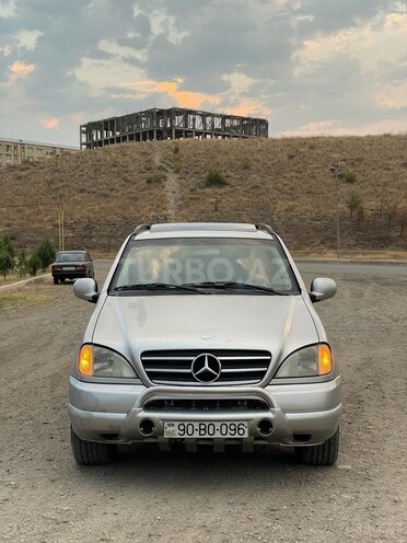 Mercedes ML 320 4MATIC 1999, 287,000 km - 3.2 l - Gəncə