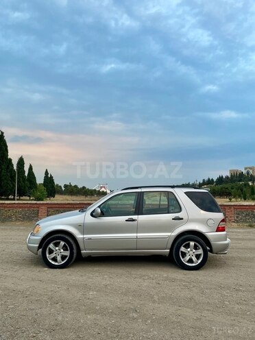 Mercedes ML 320 4MATIC 1999, 287,000 km - 3.2 l - Gəncə