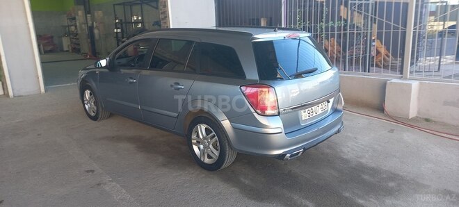Opel Astra 2005, 200,000 km - 1.4 l - Bakı