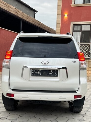 Toyota Land Cruiser Prado 2011, 300,000 km - 2.7 l - Şəki