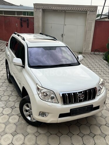 Toyota Land Cruiser Prado 2011, 300,000 km - 2.7 l - Şəki
