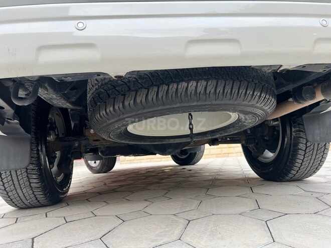Toyota Land Cruiser Prado 2011, 300,000 km - 2.7 l - Şəki