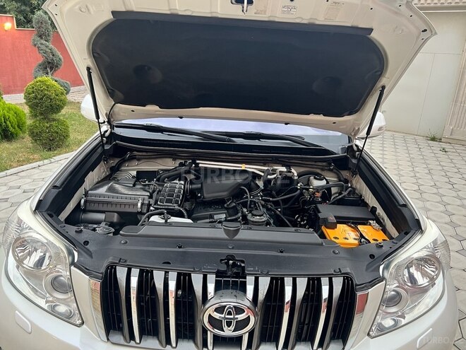 Toyota Land Cruiser Prado 2011, 300,000 km - 2.7 l - Şəki