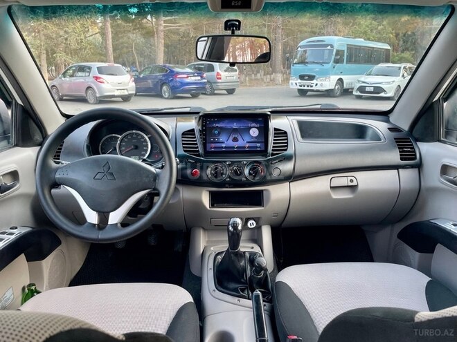 Mitsubishi L200 2011, 274,000 km - 2.5 l - Xırdalan