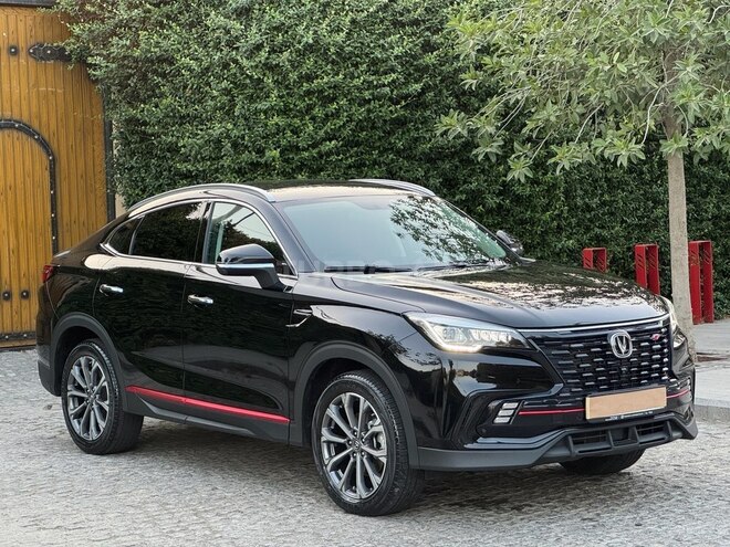Changan CS 85 2022, 37,000 km - 2.0 l - Bakı