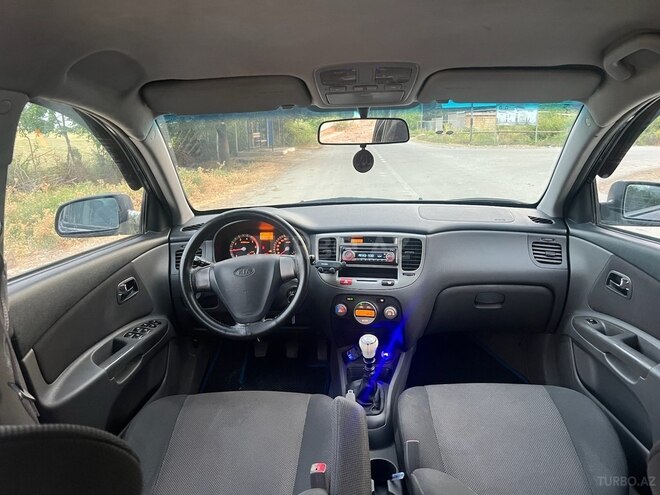 Kia Rio 2005, 218,000 km - 1.5 l - Ağsu