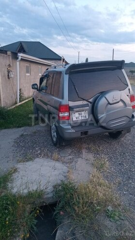 Mitsubishi Pajero io 2002, 268,541 km - 2.0 л - Quba