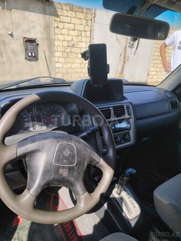 Mitsubishi Pajero io 2002, 268,541 km - 2.0 л - Quba
