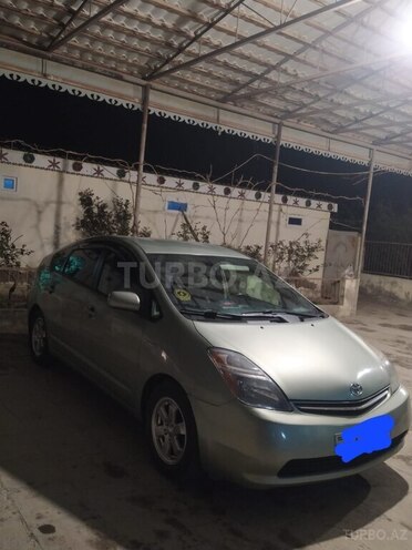 Toyota Prius 2007, 327,028 km - 1.5 l - Salyan