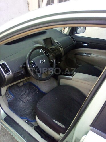 Toyota Prius 2007, 327,028 km - 1.5 l - Salyan