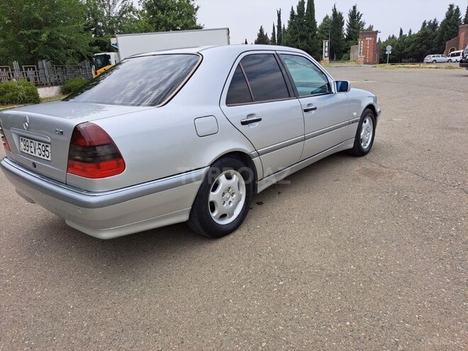 Mercedes C 220 d 1999, 326,000 km - 2.2 l - Bakı