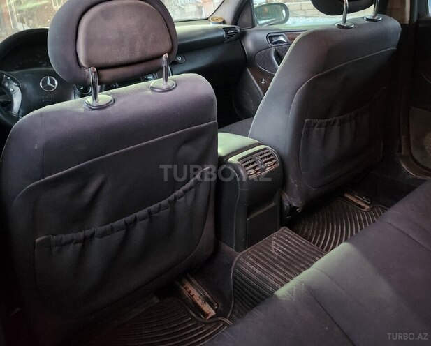 Mercedes C 200 2004, 253,000 km - 2.0 l - Kürdəmir