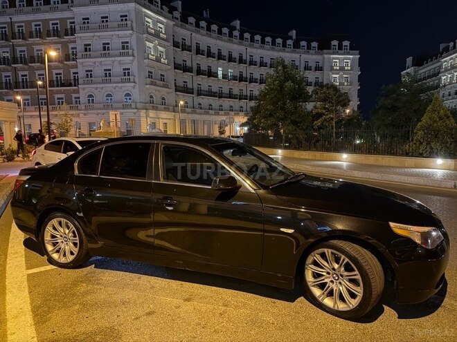 BMW 530 2004, 306,000 km - 3.0 l - Bakı