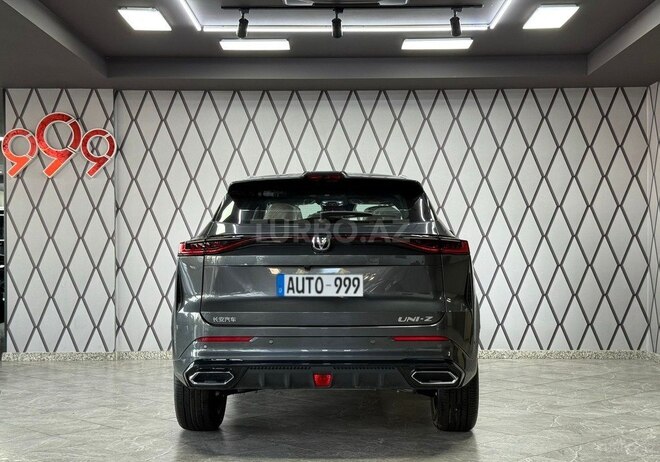 Changan Uni-Z-7