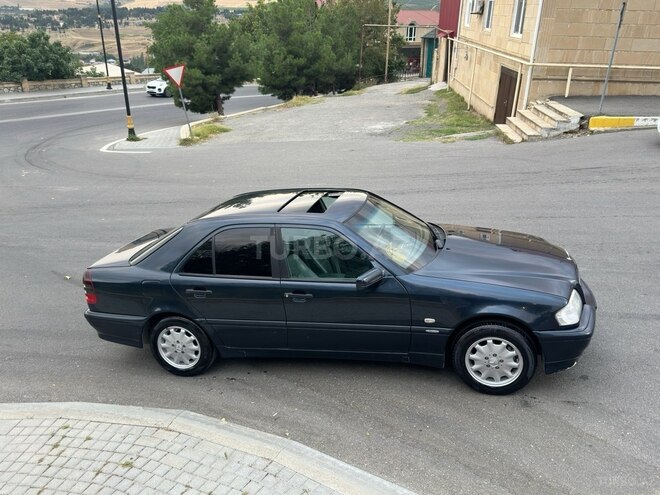 Mercedes C 200 1999, 300,000 km - 2.0 l - Şamaxı