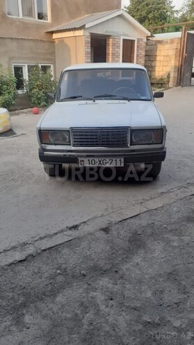 LADA (VAZ) 2107 2005, 300,000 km - 1.6 л - Qusar
