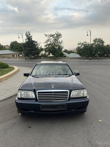 Mercedes C 200 1999, 300,000 km - 2.0 l - Şamaxı
