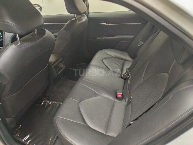 Toyota Camry 2022, 13,900 km - 2.5 л - Bakı