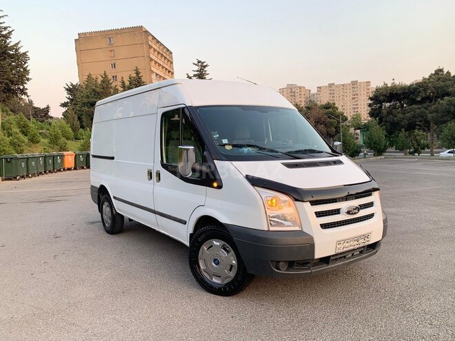 Ford Transit 2011, 153,000 km - 2.4 л - Bakı