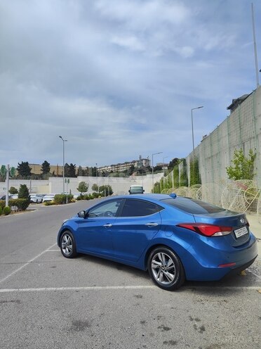 Hyundai Elantra 2015, 117,000 km - 1.6 л - Bakı
