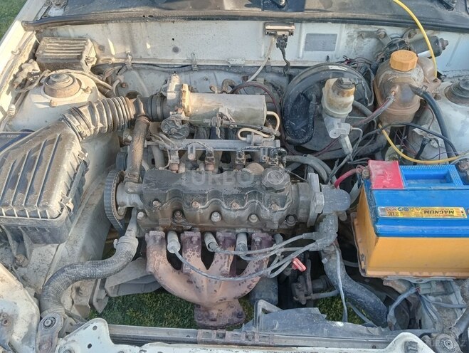 Daewoo Lanos 1997, 150,000 km - 1.6 l - Salyan