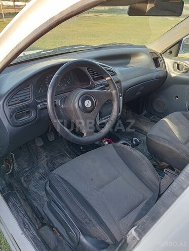Daewoo Lanos 1997, 150,000 km - 1.6 l - Salyan