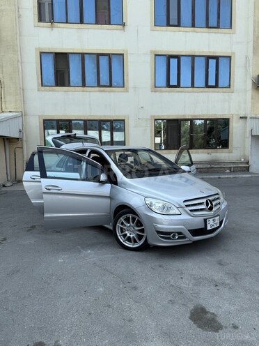 Mercedes B 170 2008, 125,000 km - 1.7 l - Bakı