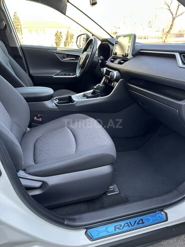 Toyota RAV4 2021, 94,000 km - 2.0 l - Bakı