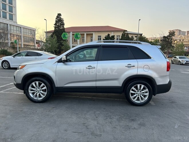 Kia Sorento 2011, 187,500 km - 2.0 l - Bakı
