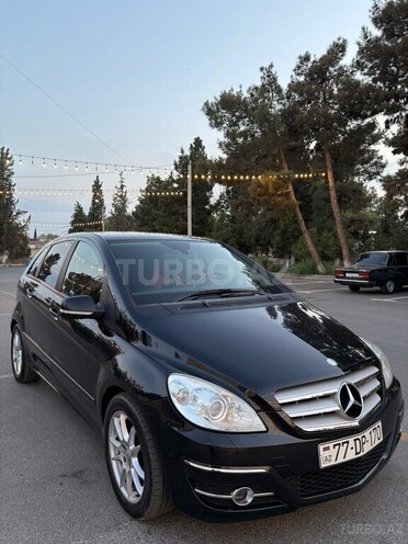 Mercedes B 180 2009, 114,000 km - 1.7 l - Şirvan