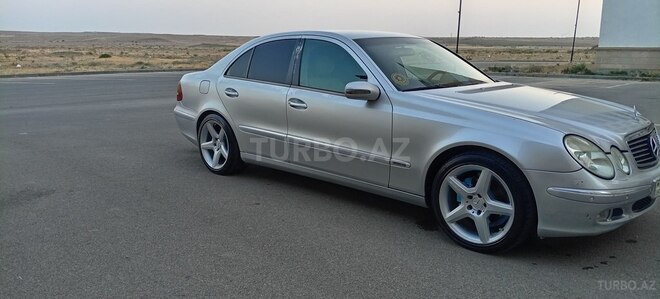 Mercedes E 270 2002, 500,000 km - 2.7 l - Sumqayıt