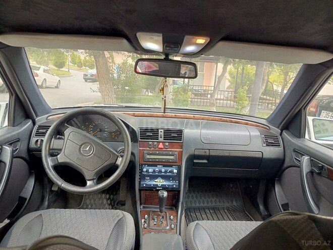 Mercedes C 240 1999, 194,000 km - 2.4 l - Bakı