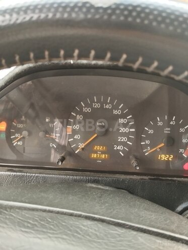 Mercedes C 220 1994, 387,187 km - 2.2 л - Mingəçevir