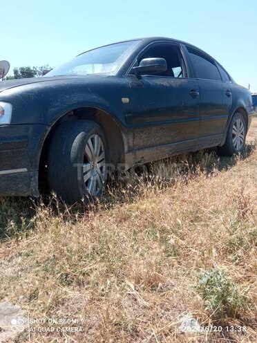 Volkswagen Passat 1998, 150,000 km - 1.8 л - Şəki