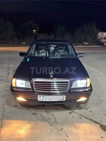 Mercedes C 230-18