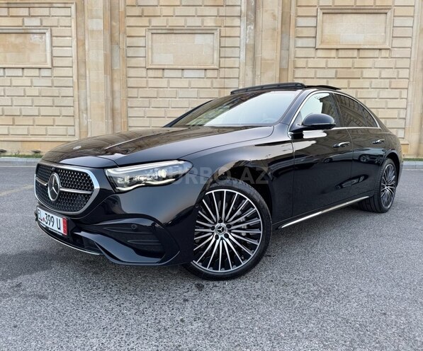 Mercedes E 300 e 2023, 10,850 km - 2.0 л - Bakı