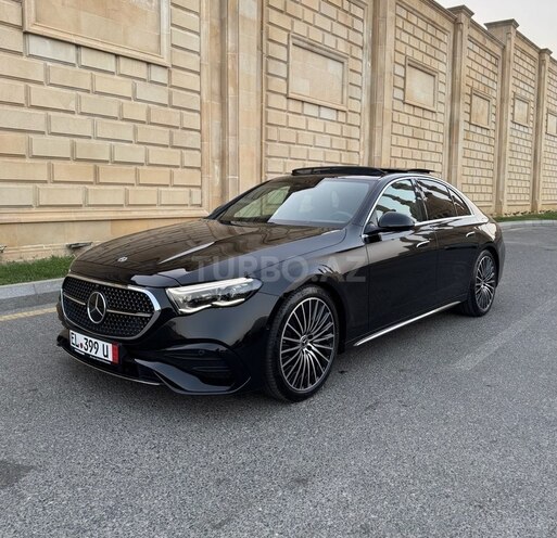 Mercedes E 300 e 2023, 10,850 km - 2.0 л - Bakı