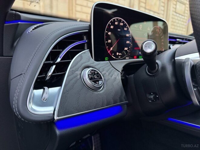 Mercedes E 300 e 2023, 10,850 km - 2.0 л - Bakı