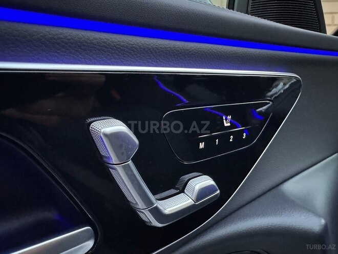 Mercedes E 300 e 2023, 10,850 km - 2.0 л - Bakı