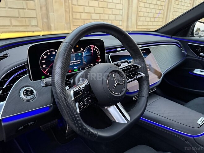 Mercedes E 300 e 2023, 10,850 km - 2.0 л - Bakı
