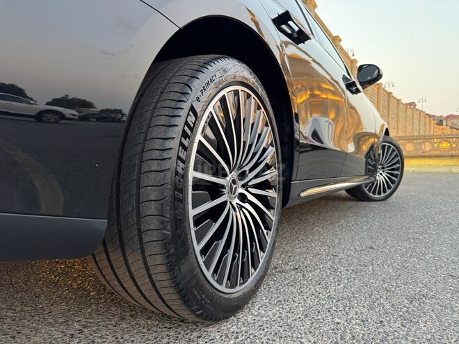 Mercedes E 300 e 2023, 10,850 km - 2.0 л - Bakı