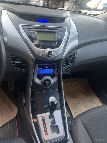 Hyundai Elantra 2013, 215,000 km - 1.8 l - Bakı