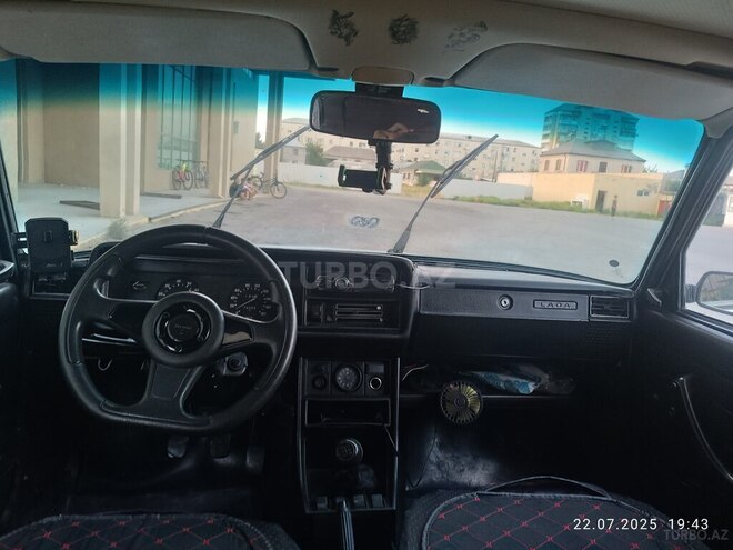 LADA (VAZ) 2107 2005, 180,000 km - 1.6 л - Salyan